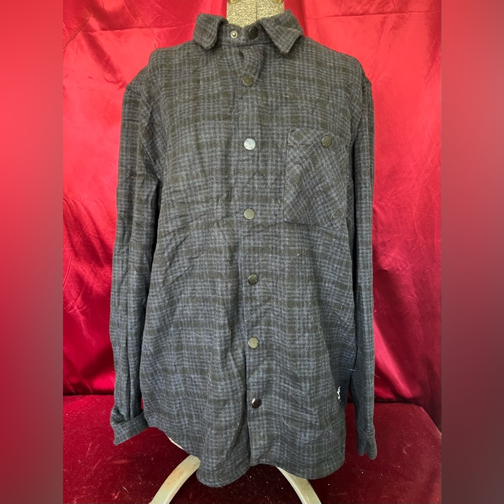 WESC Men's Dark Blue and Gray Plaid Lightweight Shirt Jacket